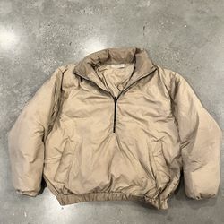 Essentials Puffer Jacket 