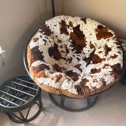 Papasan chair with cushion