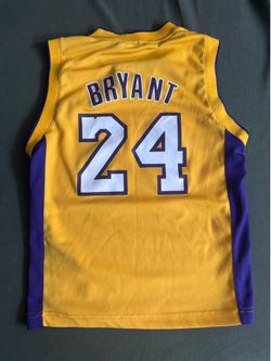 Lakers Kobe Bryant Jersey Size S (Youth)