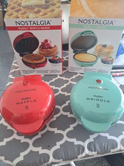 Mini waffle maker mini griddle