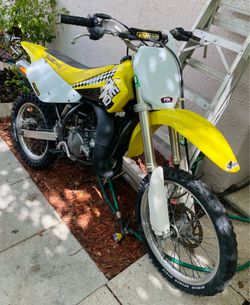 2005 Suzuki rm85 bigwheel ((TITLE IN HAND))