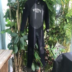 Wet Suit Men’s small - Billabong