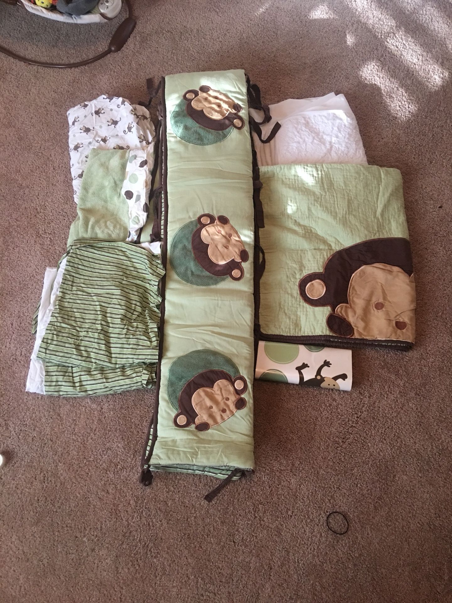 Mod Pod POP Monkey Green Crib Set