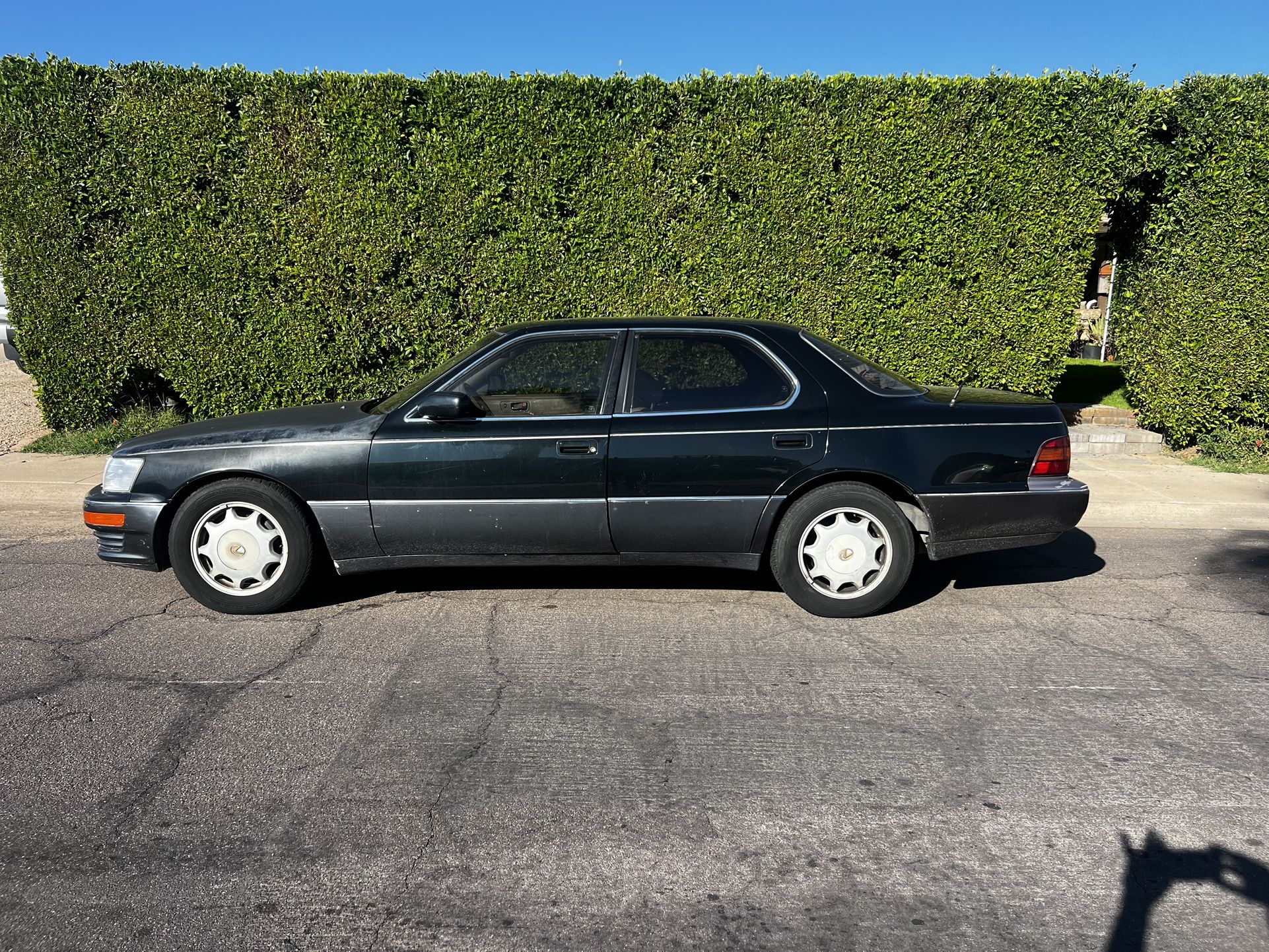 1993 Lexus LS 400