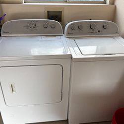 Whirlpool washer and gas dryer (Like New)