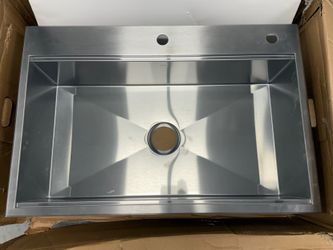 KRAUS Kore 33” Workstation Kitchen Sink 16-Gauge Stainless KWT330-33