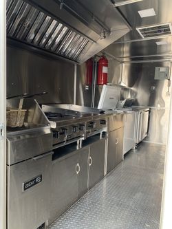 Food trailer