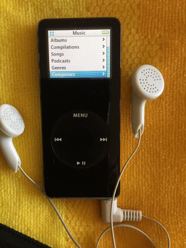 Apple iPod 🍎📱🎧 1GB Nano / With great MUSIC Trance & Dance 🎶