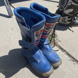 Motorcycle boots