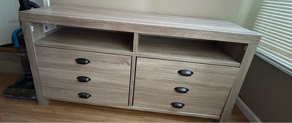 Like new tv stand