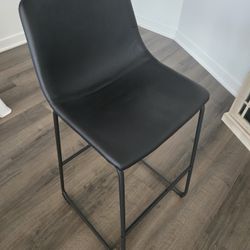 3 Bar Stool Chairs
