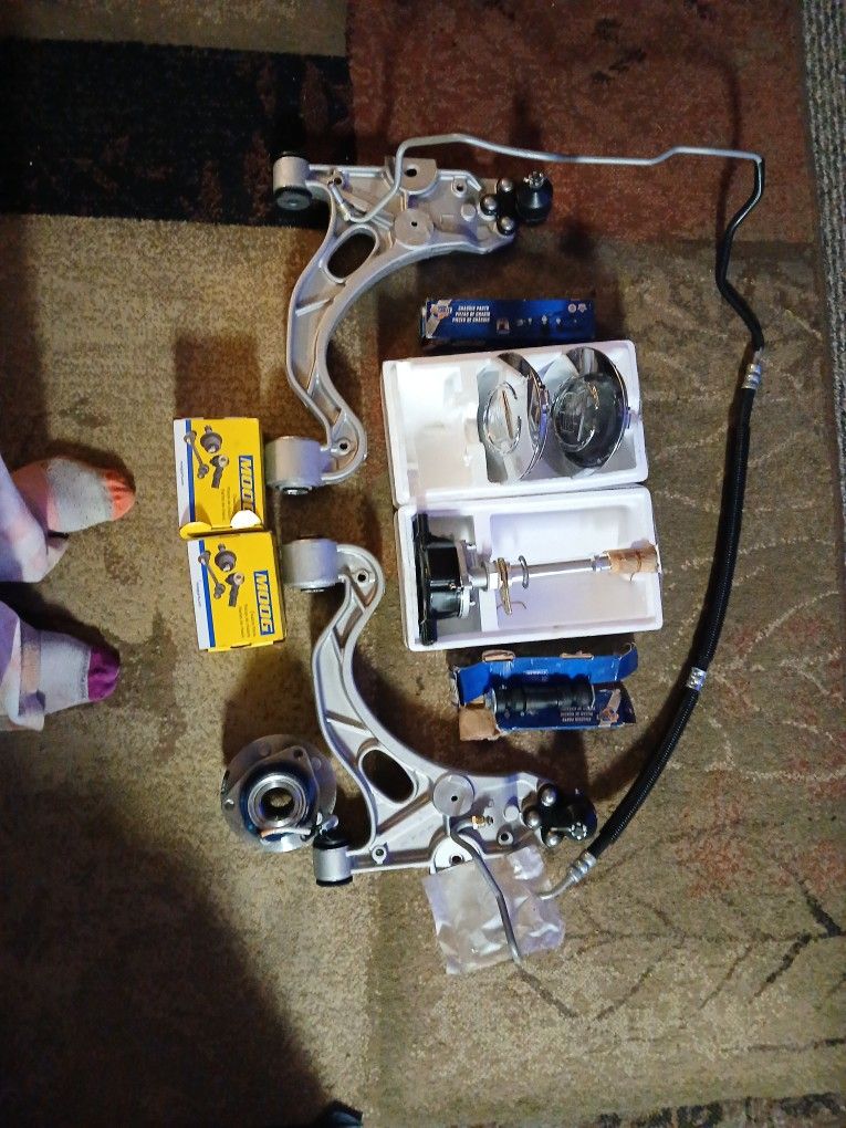CadillaC Front Parts