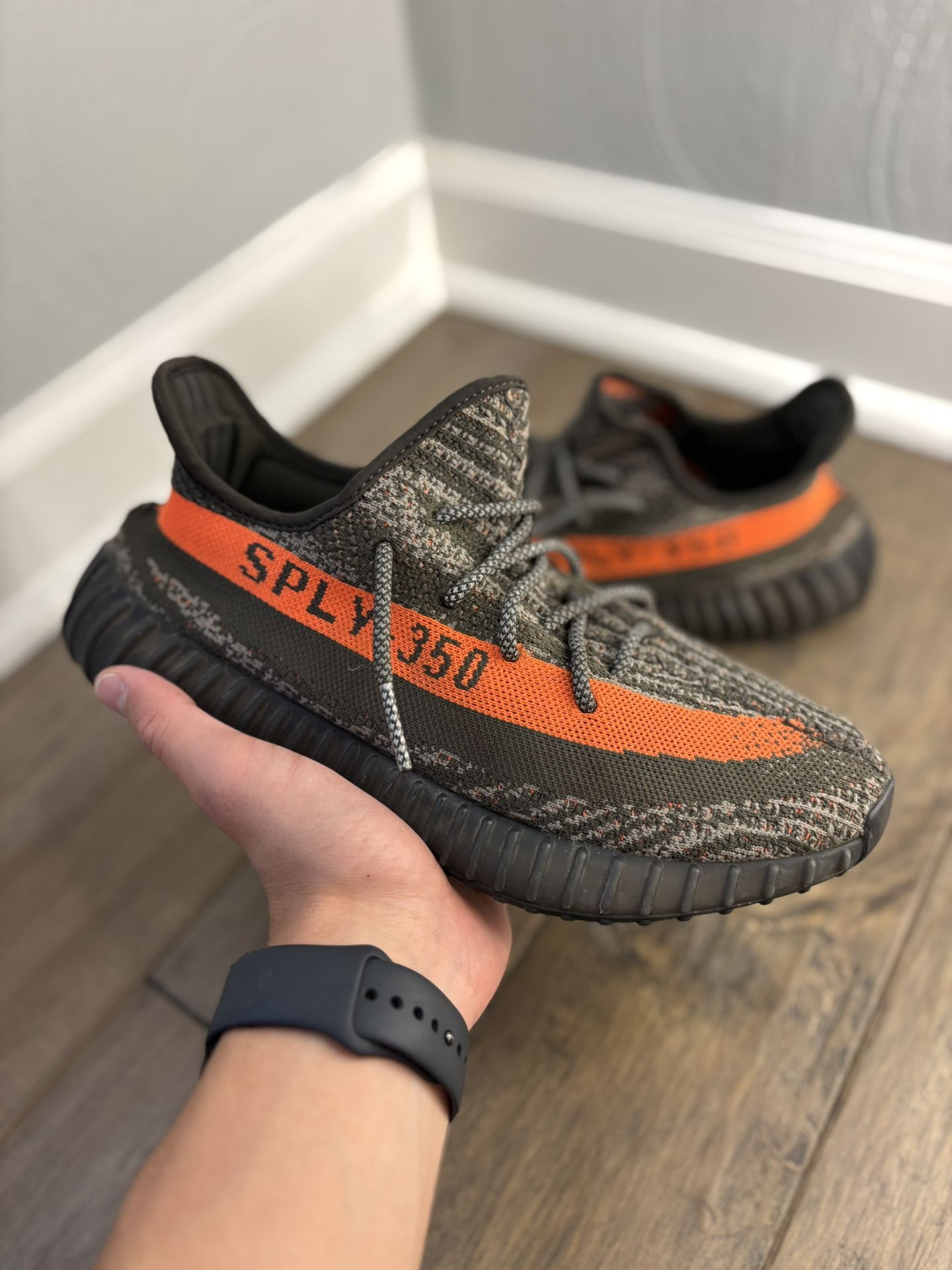 Adidas Yeezy Boost 350 V2 “Carbon Beluga”