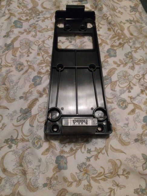 GUITAR WAH / CRYBABY PEDAL LOCK  , $15 