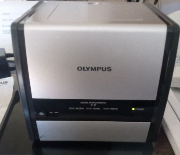 Olympus P-11 Digital 4x6 Photo Thermal Printer Digital with cable