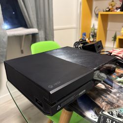 *WORKING* Microsoft Xbox One Console Black