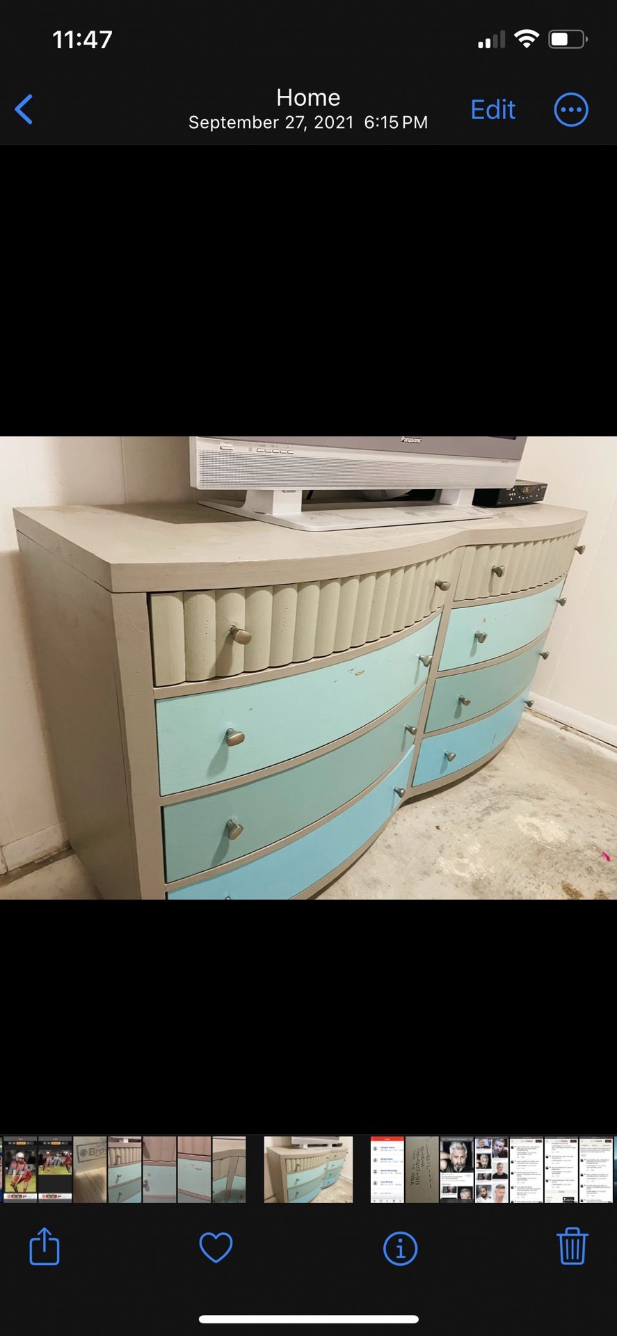 Cute Mid Century Dressers 