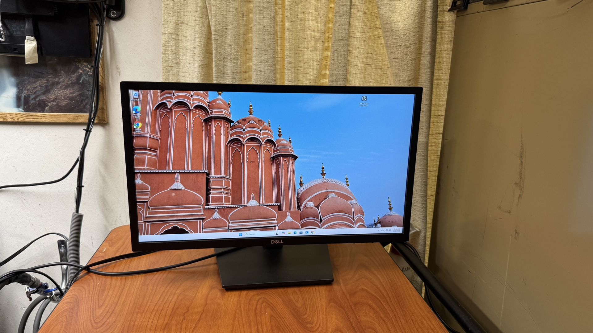 22” Dell Widescreen Monitor Full HD 1080p