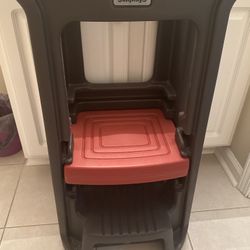 Toddler Tower Adjustable Stool - Simplay3
