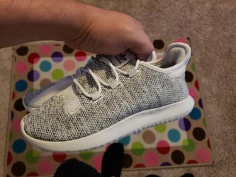 Adidas tubular shadow