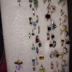 Woman's Rings 