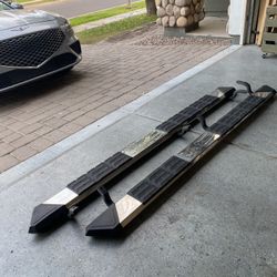 Truck Steps - Chrome & Black Matte OEM Steps 