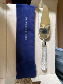 Princess House cake server