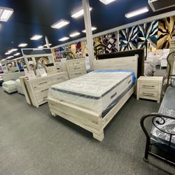 4pc Queen Size Bedframe Set $999