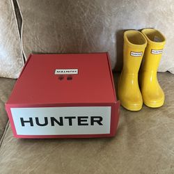 Hunter Boots Yellow Size US 8B/9G
