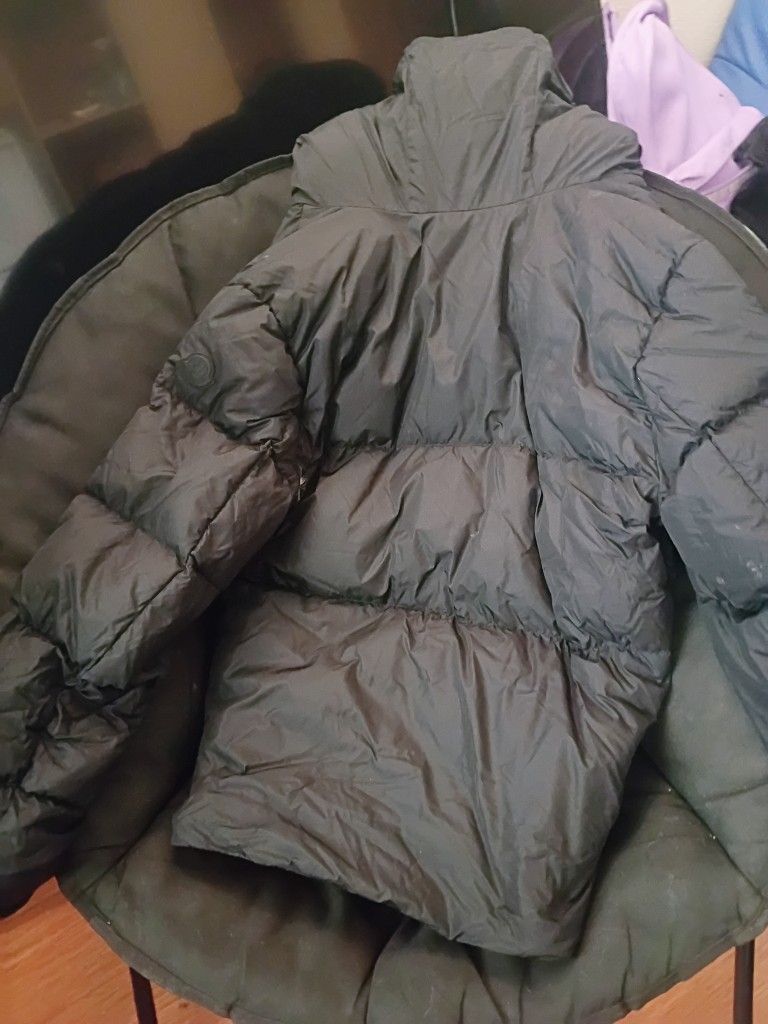 Moncler Jacket lightly used size Medium