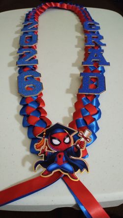 Graduation lei