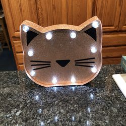 Cat Marquee Light Up Battery Operated.  Rose Gold Glitter Color.  Size 10” Tall X 11 1/2 inches Wide .  Brand New 