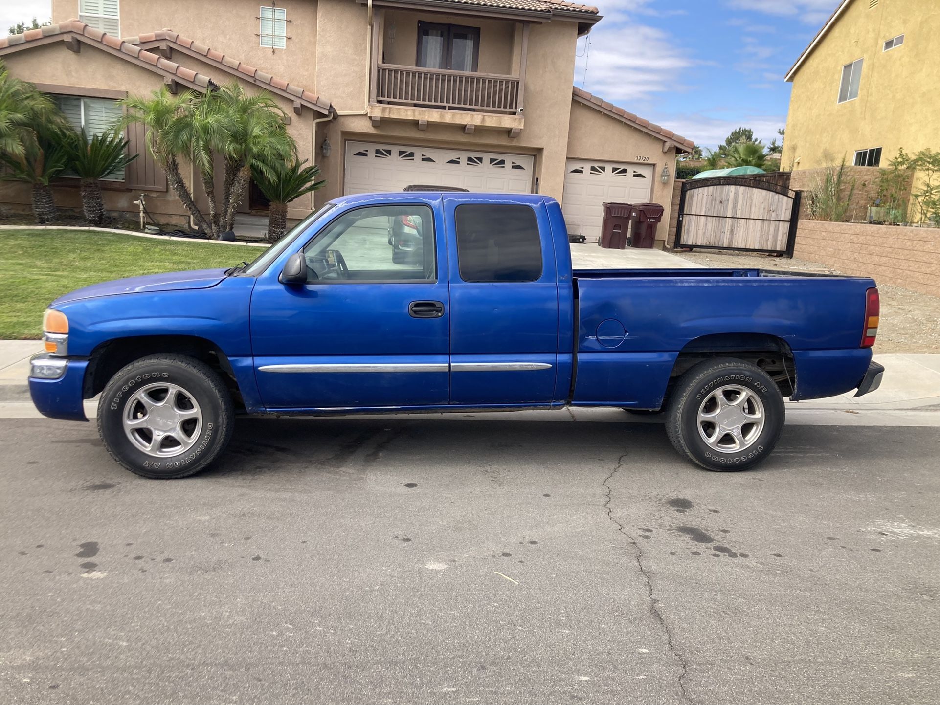 2003 GMC Sierra