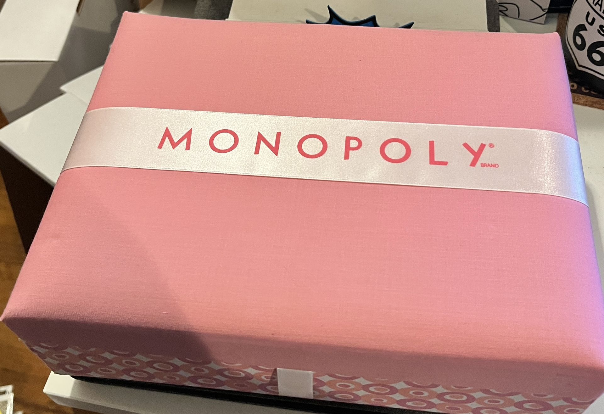 2007 Monopoly Boutique Edition