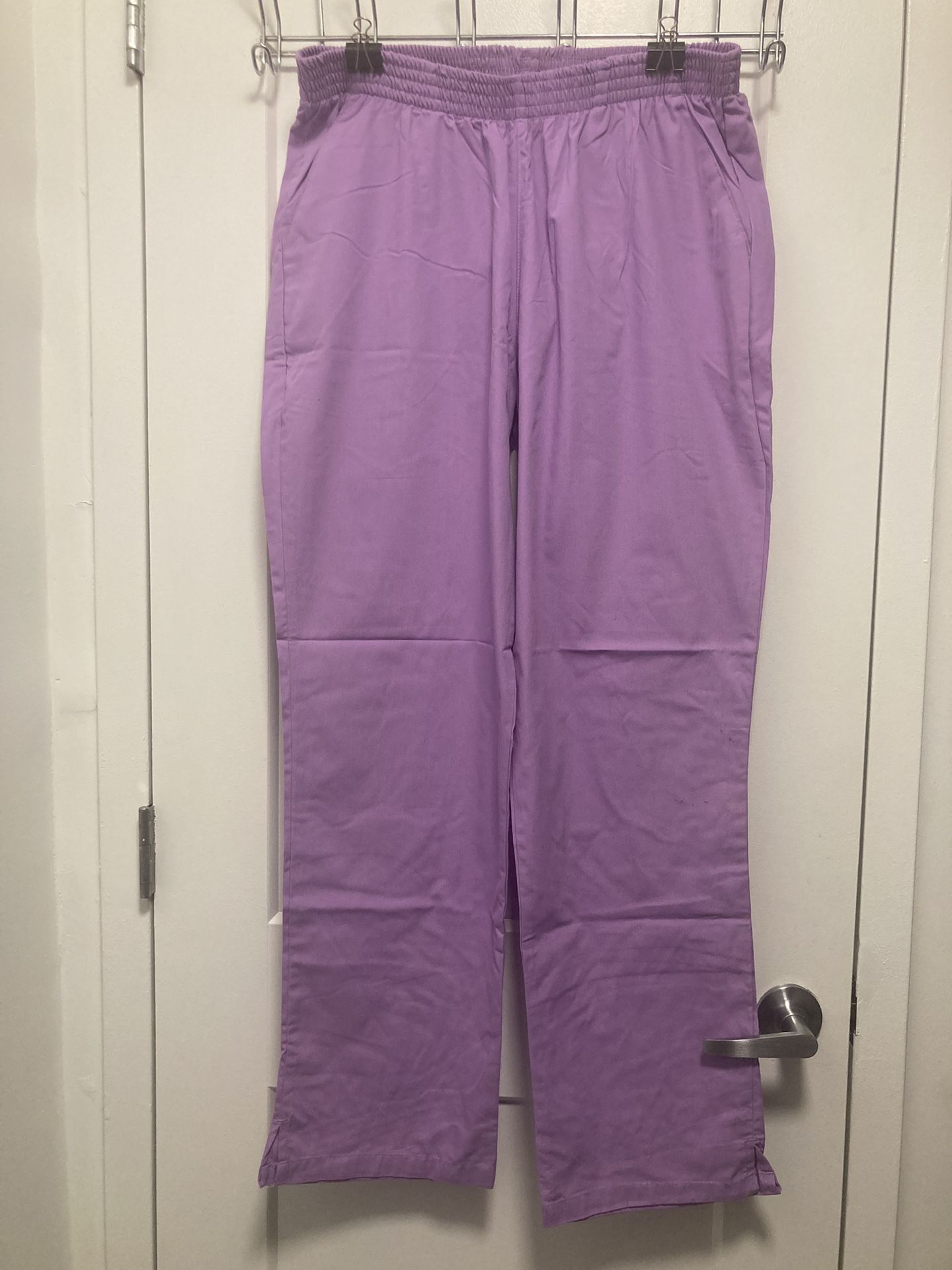 SCRUB PANTS (LARGE/LAVENDER) 👖
