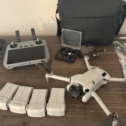 🚁 DJI Mini 4 Pro Drone - Like New | RC 2 Controller | 4 Batteries | ND Filters & Case