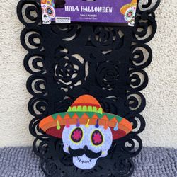Dia De Los Muertos Table Runner