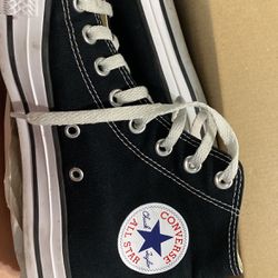 Used Black Converse Size 9 Womens