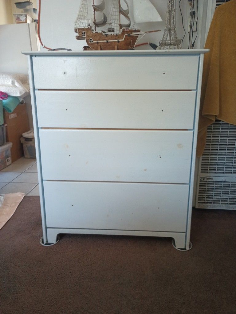 White Dresser Chest
