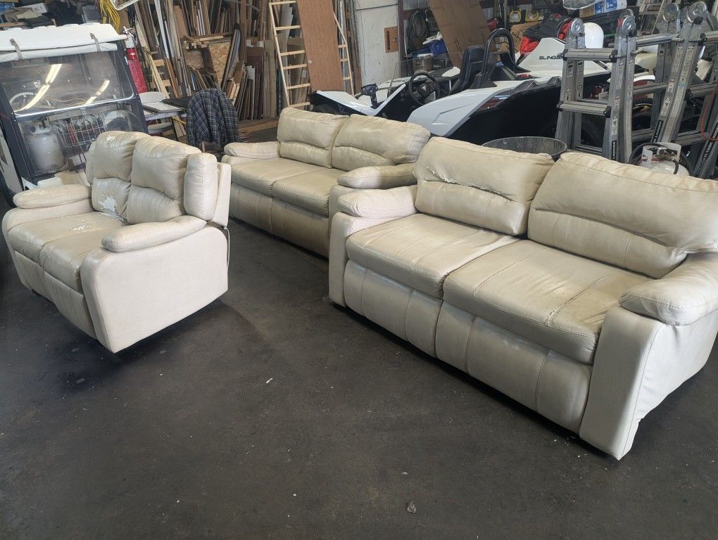 Set of 3 RV Couches