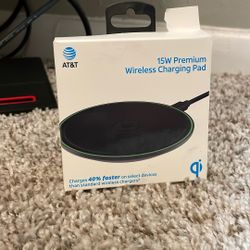 AT&T 15W Premium Wireless Charging Pad