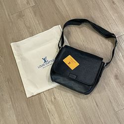 Black LV Messenger bag