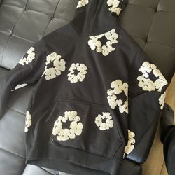 Black And White Denim Tear Hoodie Size Medium 