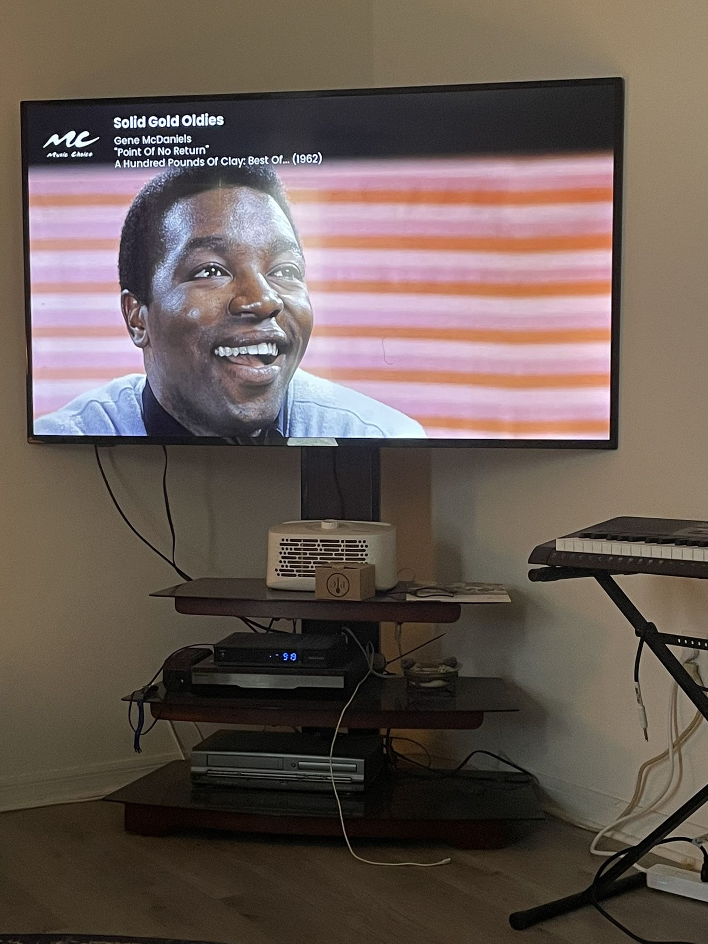 60” Insignia TV W Stand