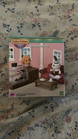 Calico Critters Chocolate Lounge. Critters not included  . $1