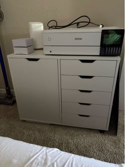 Vinyl/cricut cabinet
