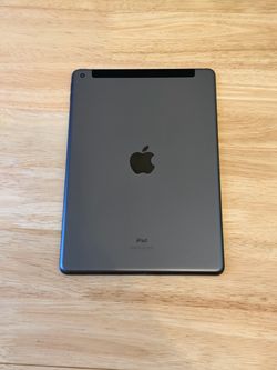 📱 iPad 9th Generation – 64GB – Cellular – Excellent Condition