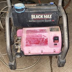 Black Max 1,700 PSI - Electric Pressure Washer