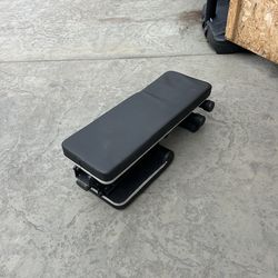 Foldable bench