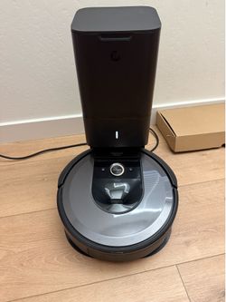 iRobot Roomba i7